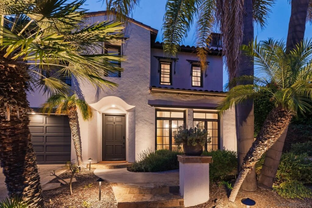5012 Seagrove Cv